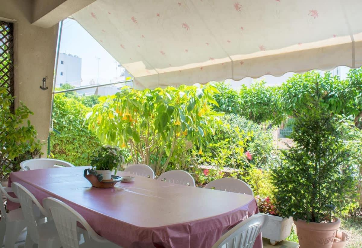 Family Apt With Garden Next To The Sea Atény Exteriér fotografie