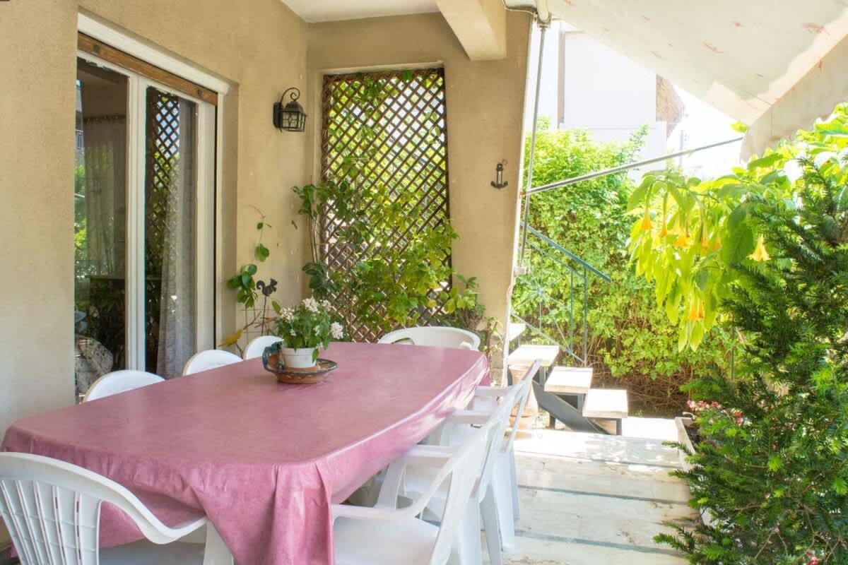 Family Apt With Garden Next To The Sea Atény Exteriér fotografie